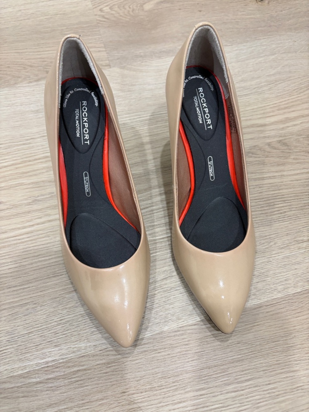 Rockport Beige Patent Pointed-Toe Pump